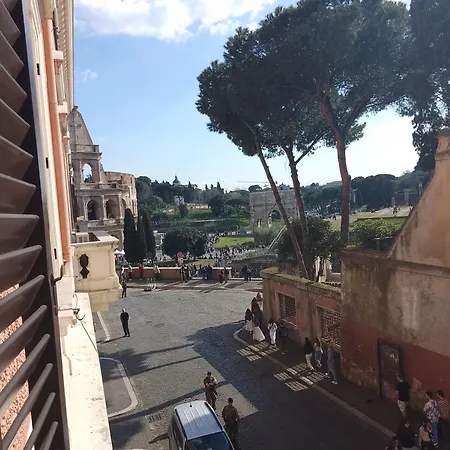 アパート Vista Colosseo Con 3 Camere, 3 Bagni A 100m Dalla Metro Colosseo
