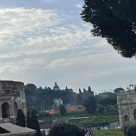 アパート Vista Colosseo Con 3 Camere, 3 Bagni A 100m Dalla Metro Colosseo
